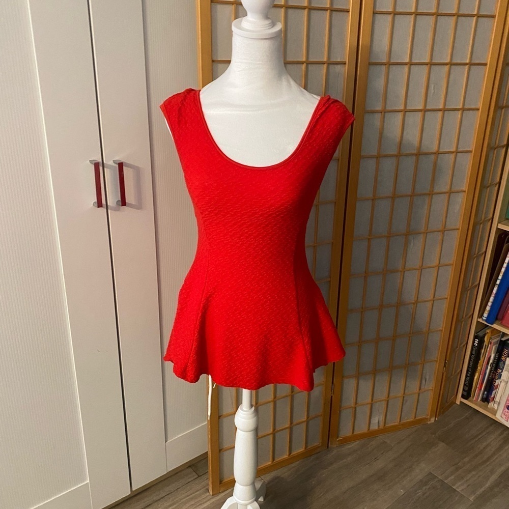 Lovely 153 Women’s Red Textured Fit & Flare Dress Scoop Neck Sleeveless, Size S - Picture 2 of 7